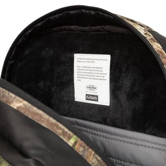 Eastpak Tecum Real Tree Camo - Large - Image 3