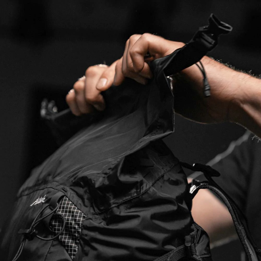 Matador Freerain28 Waterproof Packable Backpack - Image 13