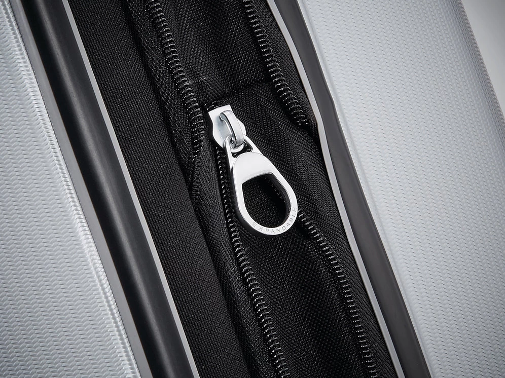 Samsonite Winfield 3 DLX Medium Spinner - Image 4