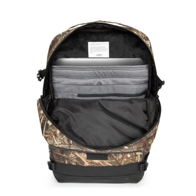 Eastpak Tecum Real Tree Camo -Medium - Image 5