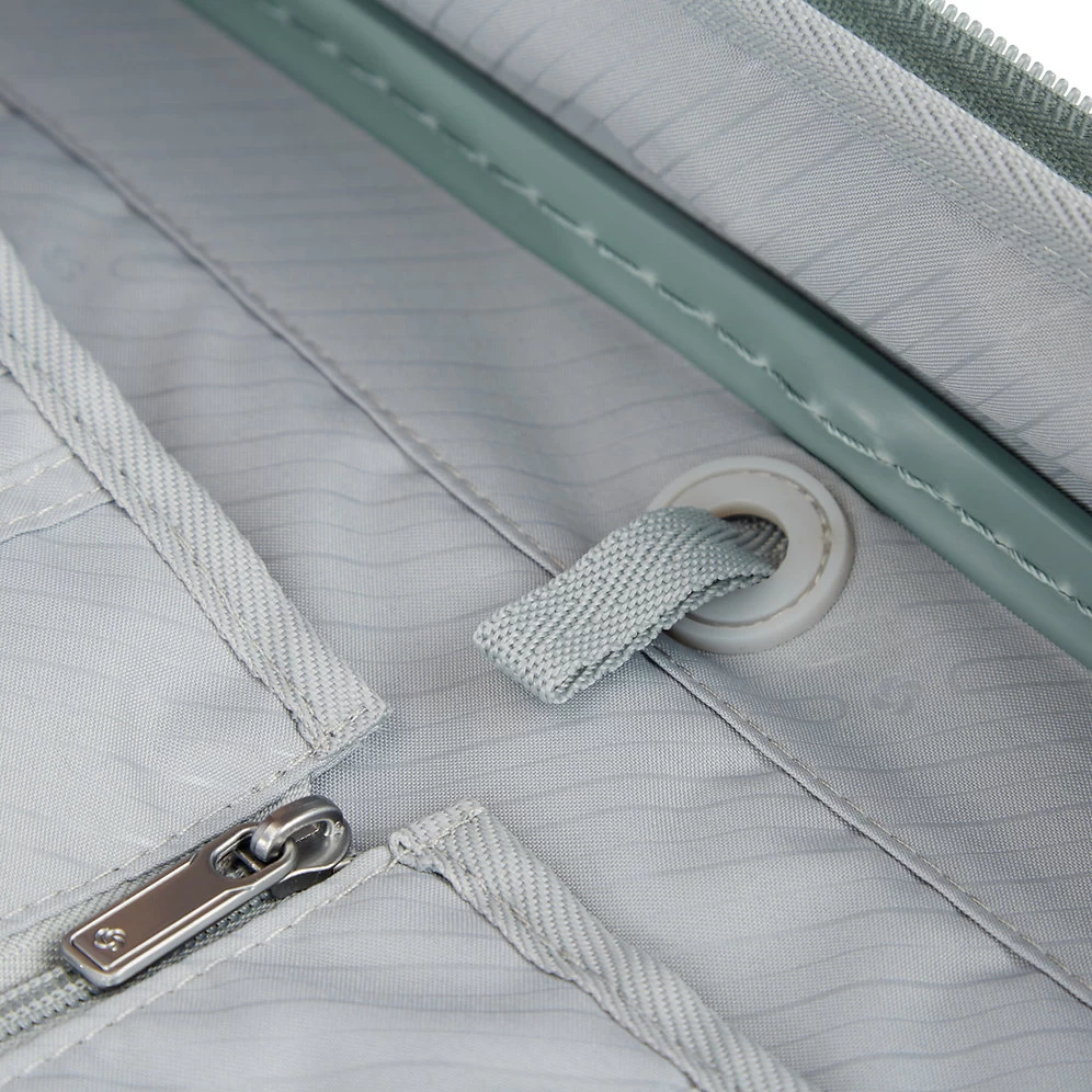 Samsonite Elevation Plus Medium Glider - Image 5