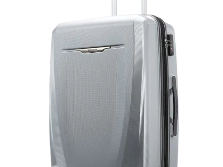Samsonite Winfield 3 DLX Medium Spinner