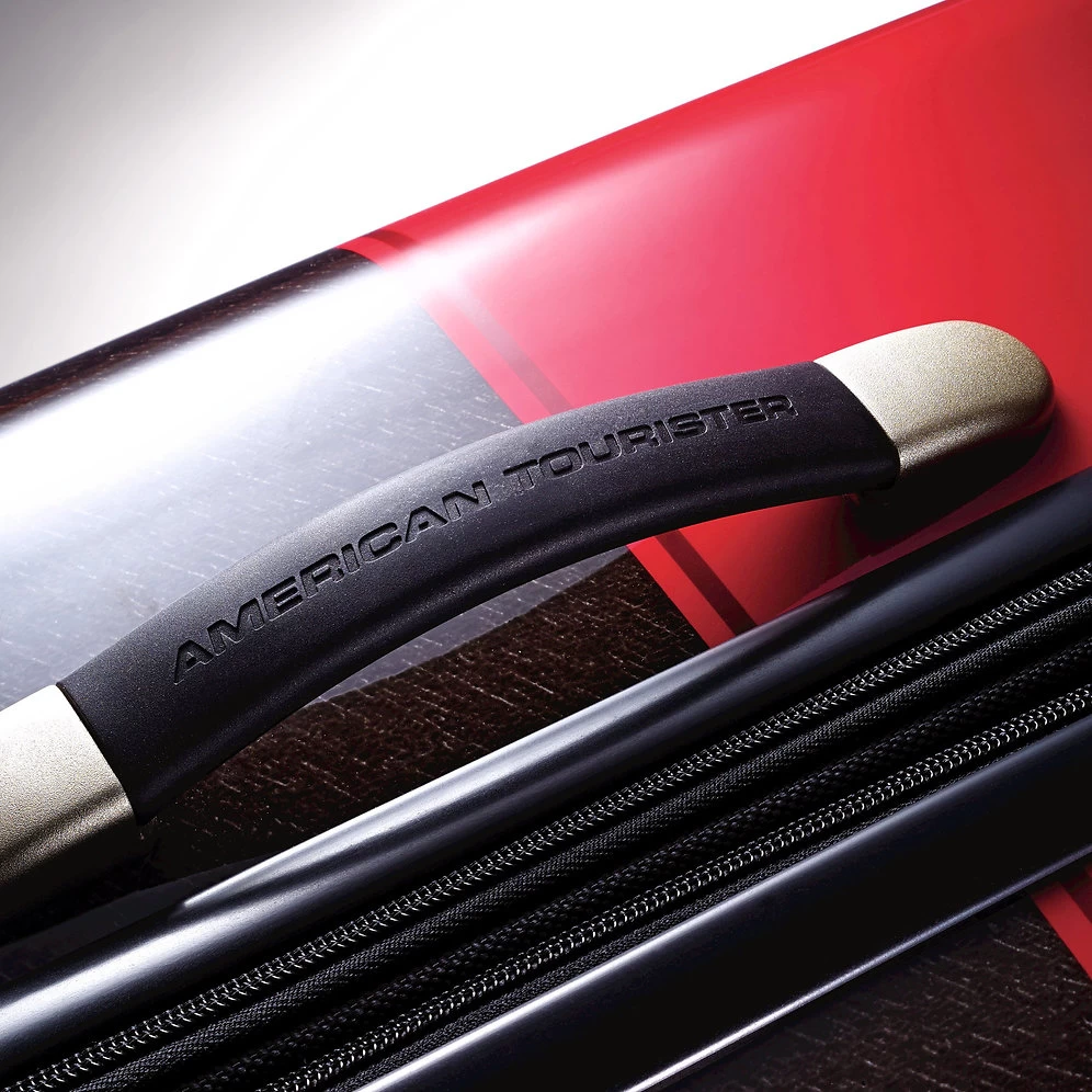 American Tourister Disney 21" Hardside Spinner - Image 13