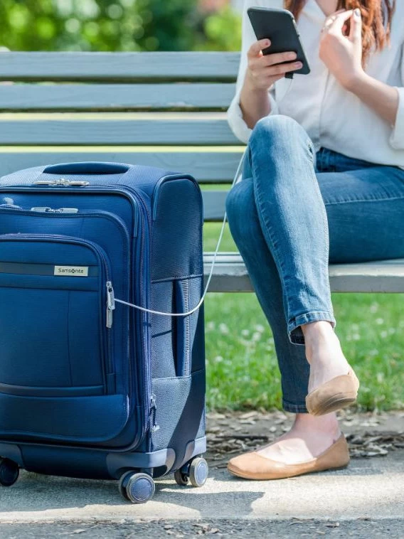 Samsonite Insignis Carry On Expandable Spinner - Image 5