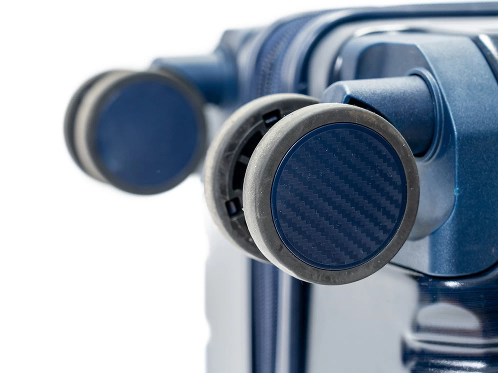 Camel Mountain 953 PC Spinner Luggage - Image 9