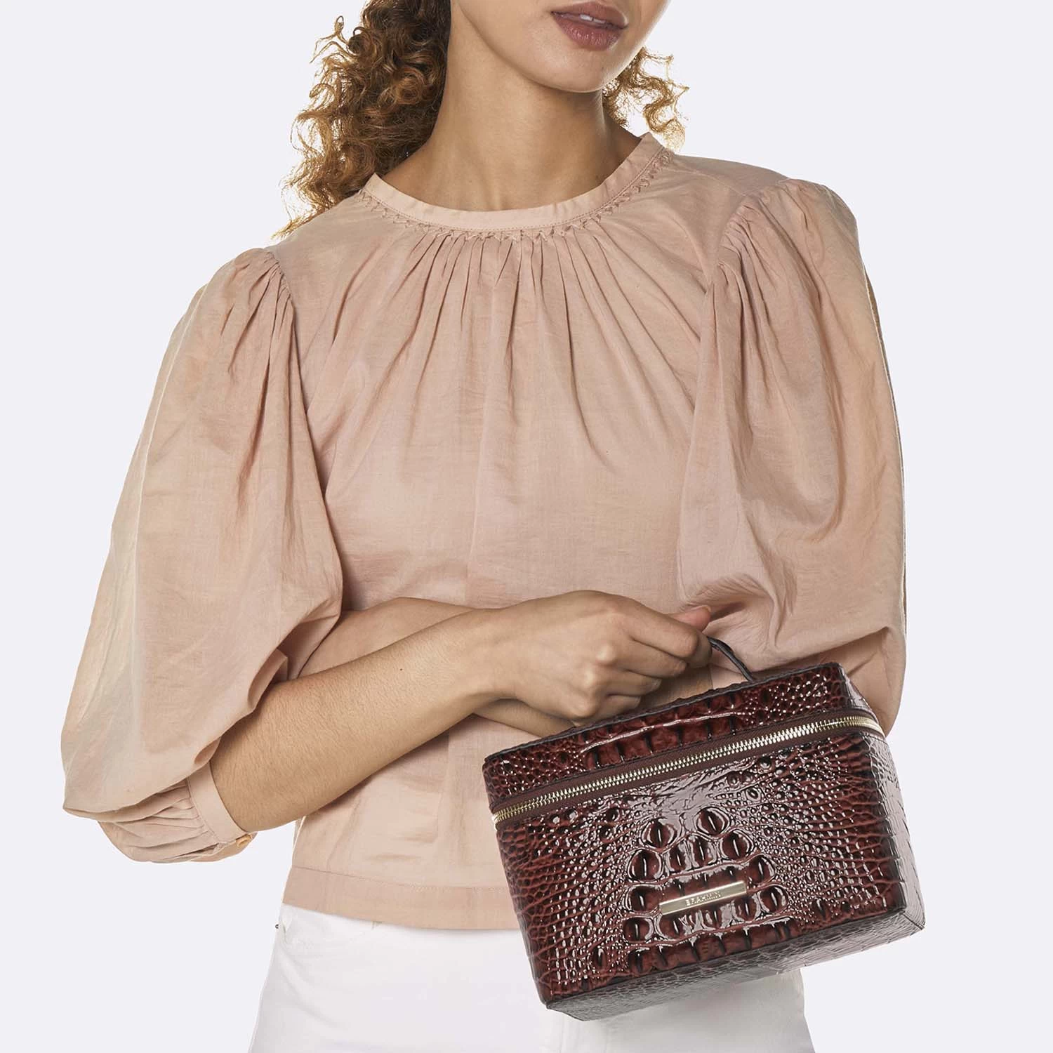 Charmaine Cliffside Melbourne - Image 5